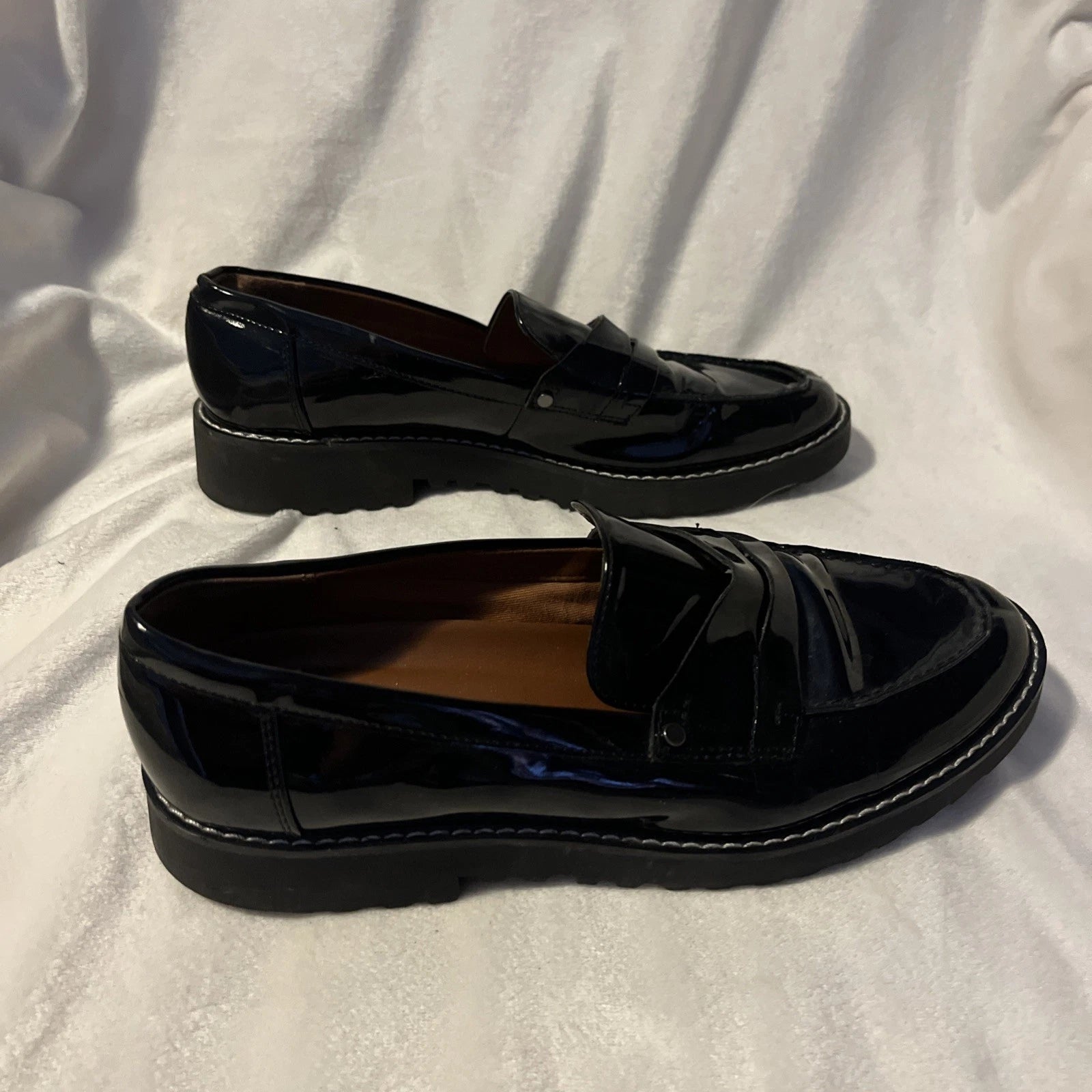 لوفر نسائي أسود من الجلد – حذاء Penny Slip-On مريح وعصري