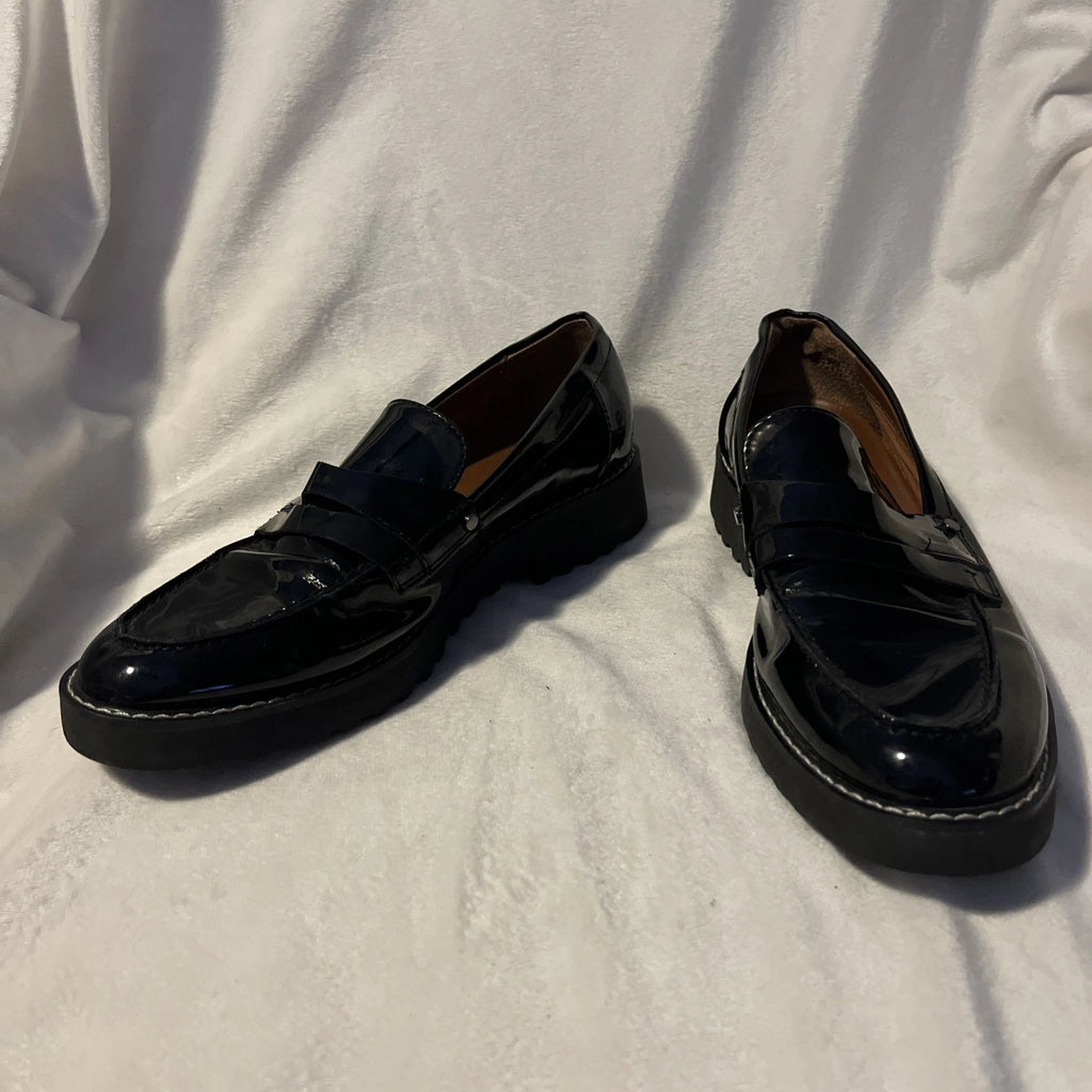 لوفر نسائي أسود من الجلد – حذاء Penny Slip-On مريح وعصري
